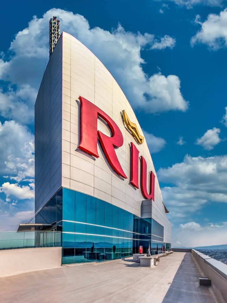 Hotel Riu