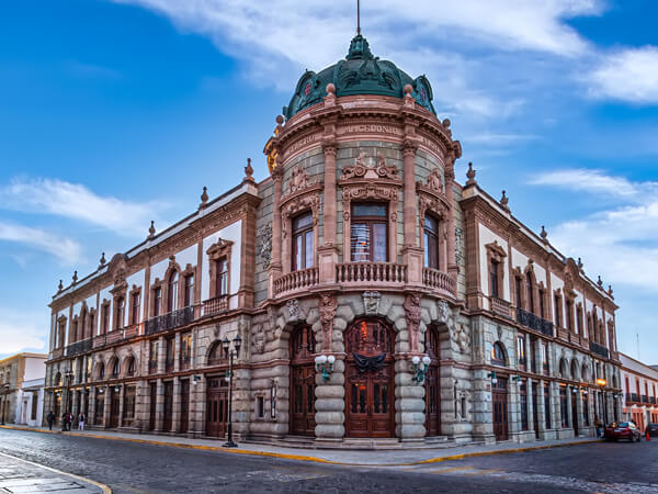 Teatro Macedonio Alcalá